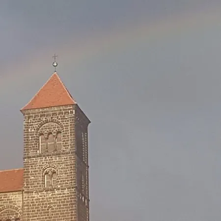 Zwischen Alt Und Neustadt * Quedlinburg